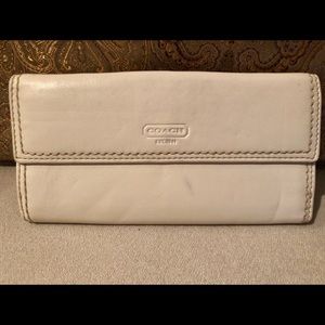 Large COACH Slim Envelope Cream/Tan Wallet
